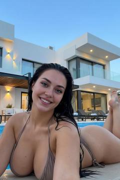 Christiana bell ✅